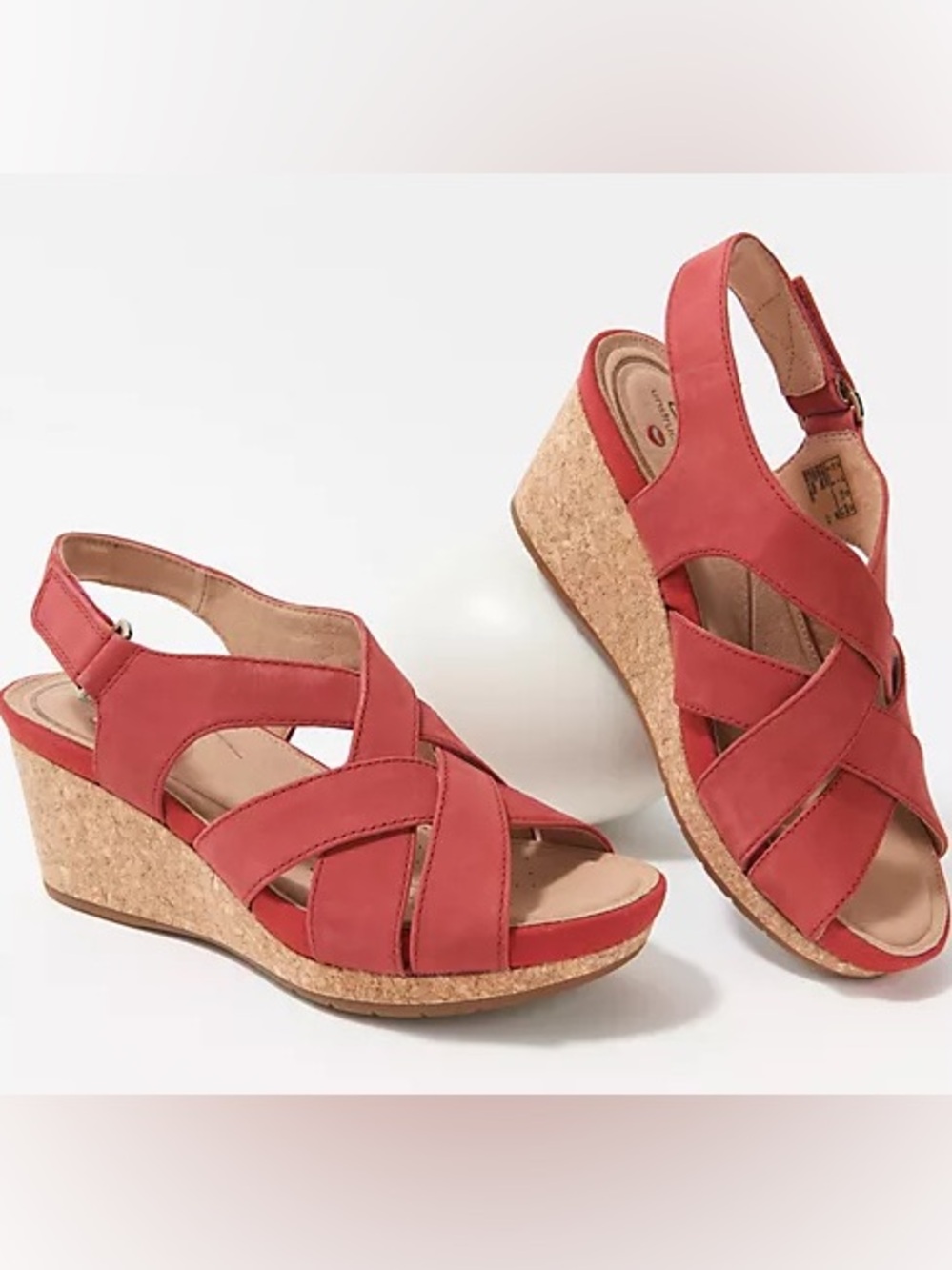 Clarks Un Capri Step Platform Crisscross Wedge Sandal 8 1/2